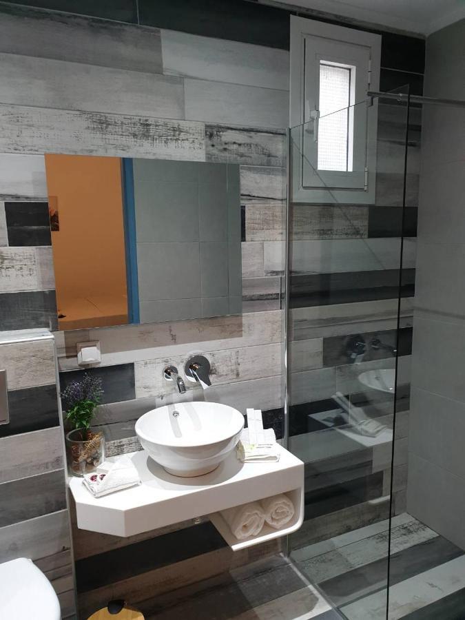 V-Suites 2 Потос Екстериор снимка