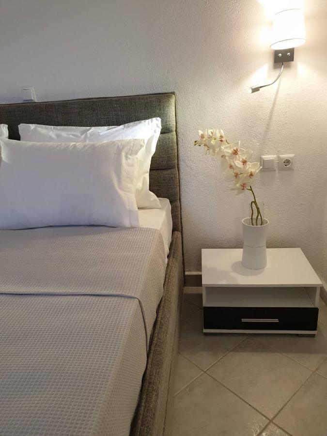 V-Suites 2 Потос Екстериор снимка